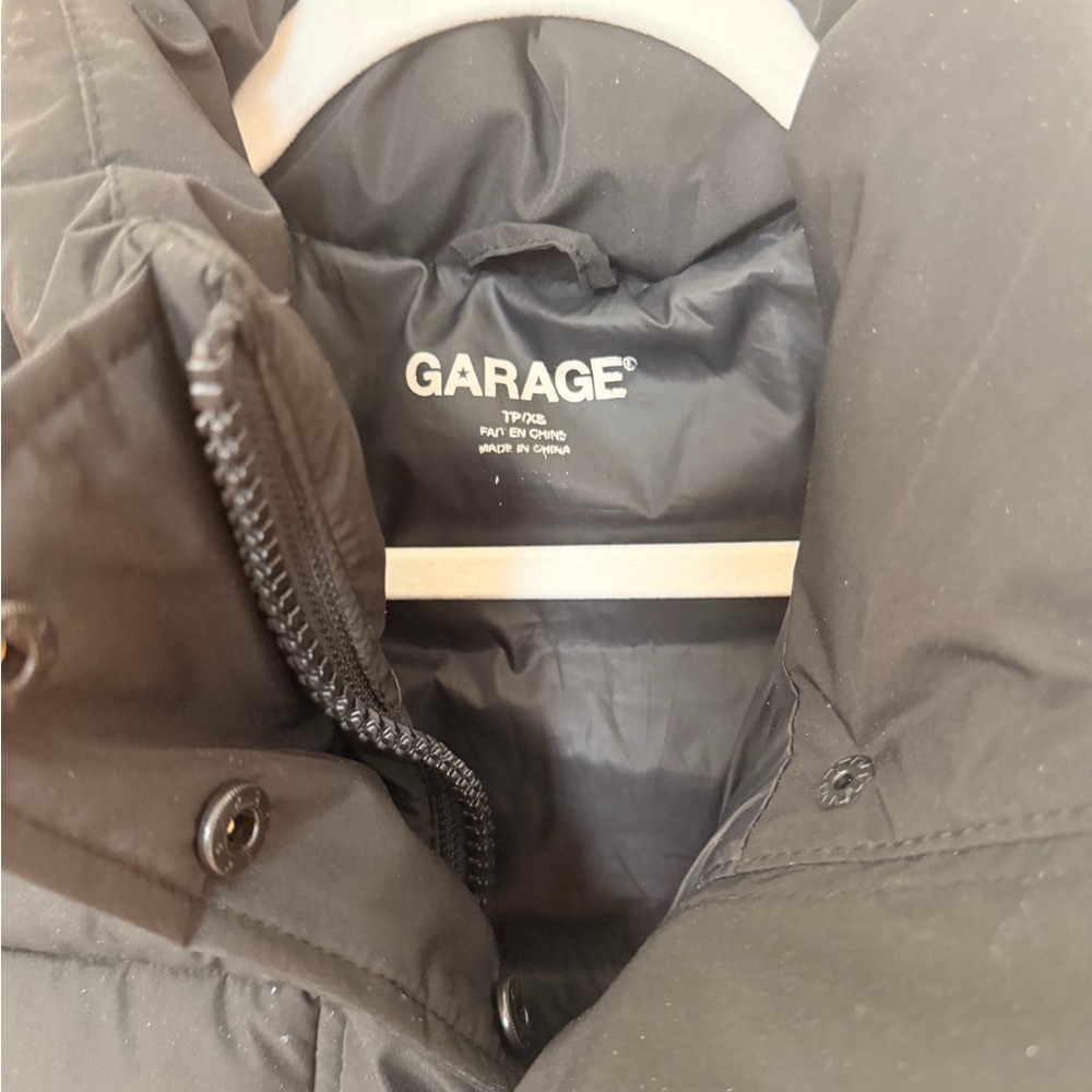 Garage Black Quilted Vest cropped - Picture 2 of 4